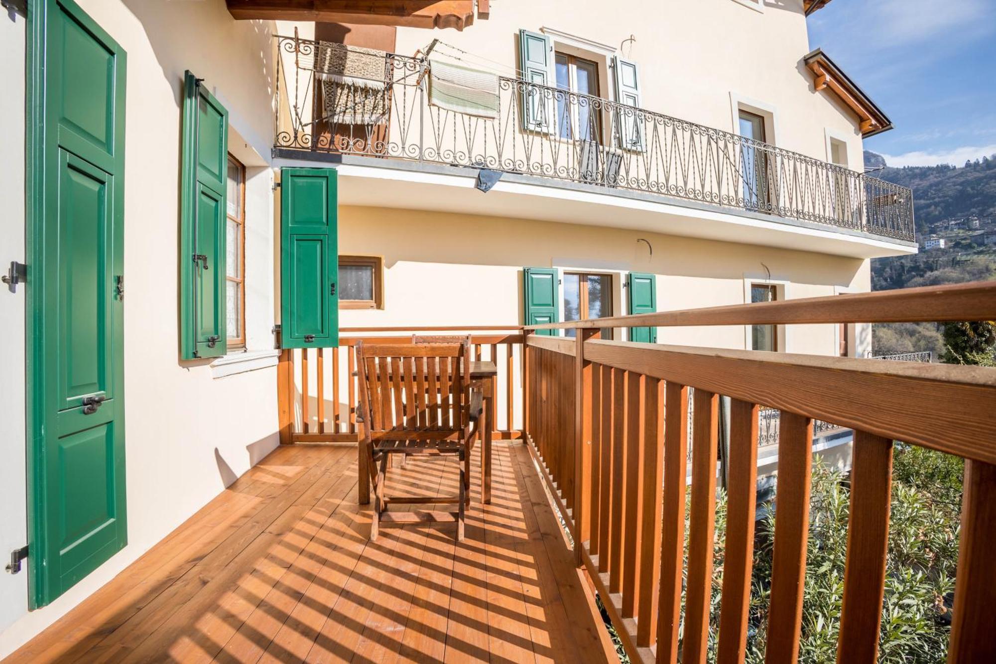 Residence Lena App 1 With Balcony Tenno Exteriér fotografie