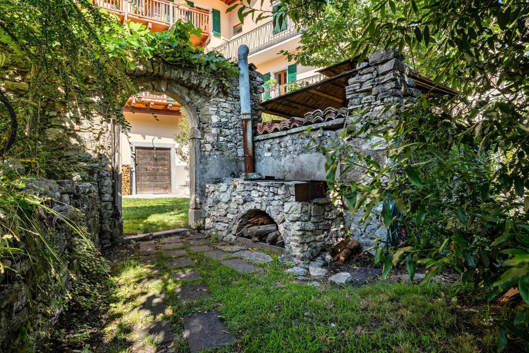 Residence Lena App 1 With Balcony Tenno Exteriér fotografie